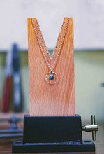 Load image into Gallery viewer, 'Aye' Green agate pendant