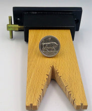 Load image into Gallery viewer, 'Scilling' (Schilling) Coin tie pin/brooch