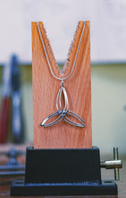 Load image into Gallery viewer, 'Triquetra' pendant